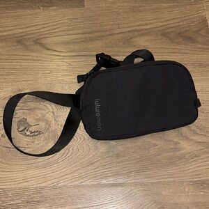 Lululemon Mini Belt Bag